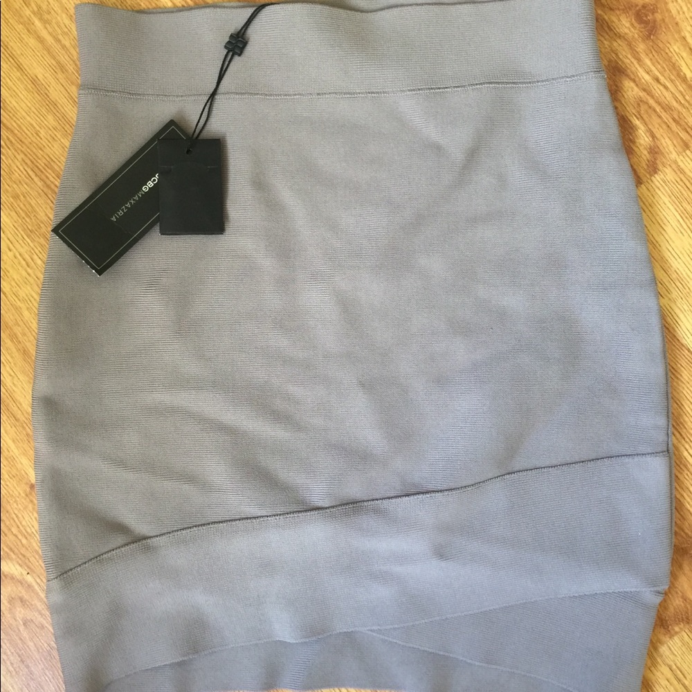 New BCBG fitted skirt